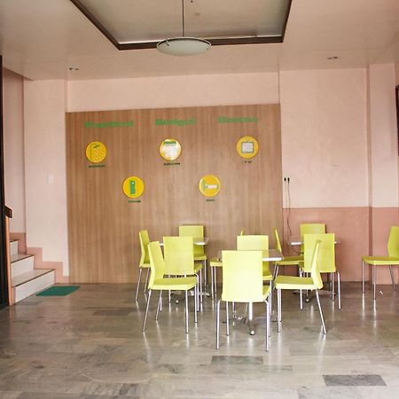 Gv Hotel - Ormoc Ngoại thất bức ảnh