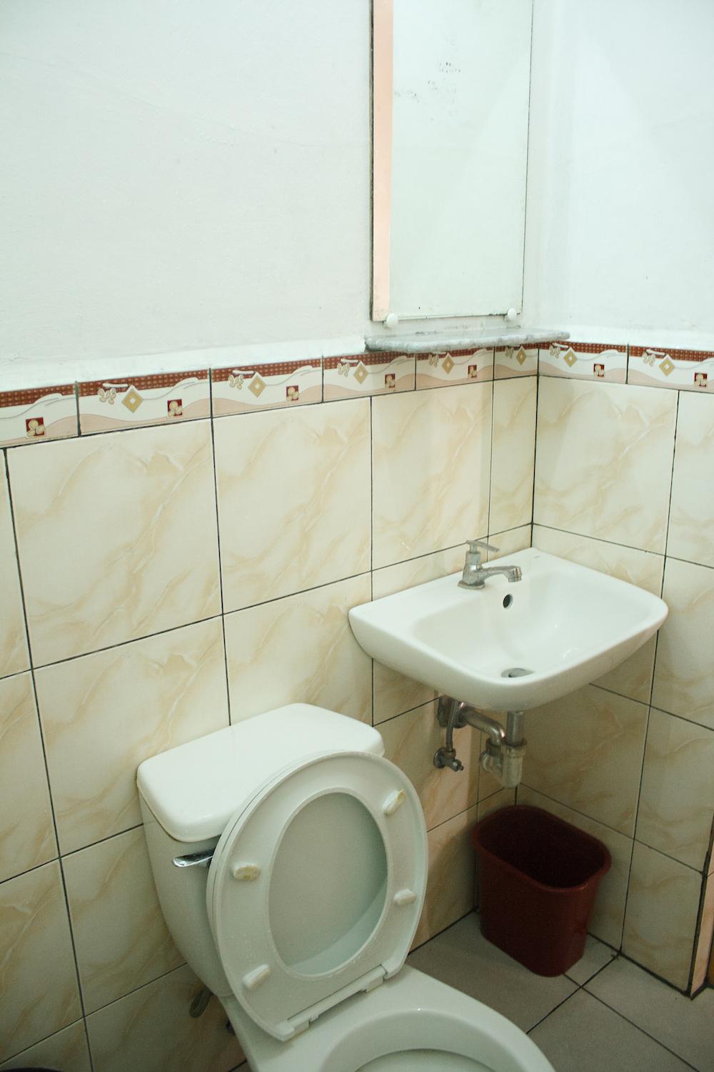Gv Hotel - Ormoc Ngoại thất bức ảnh