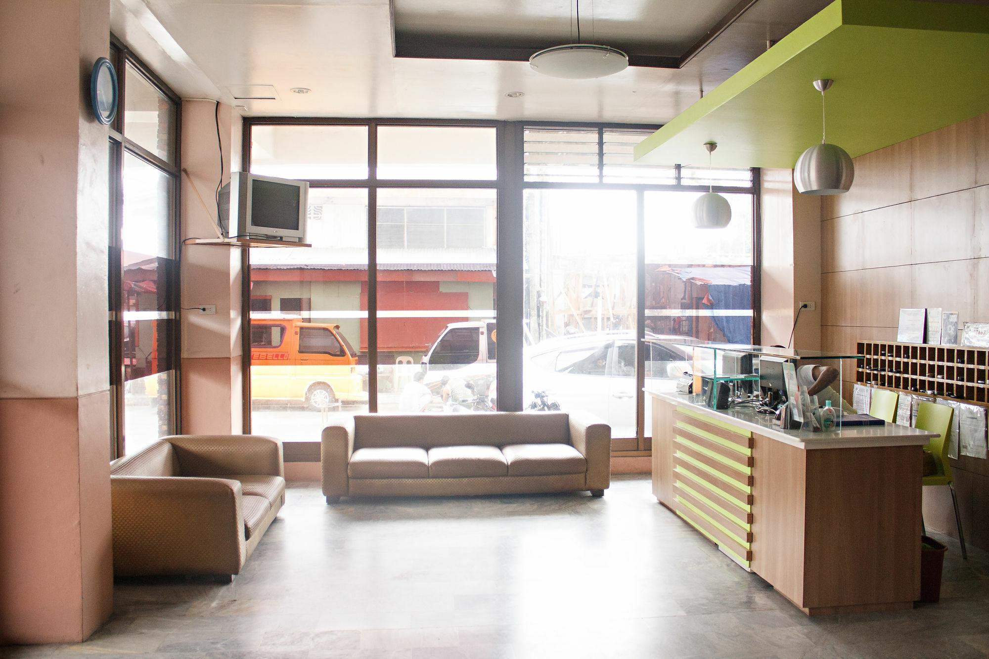Gv Hotel - Ormoc Ngoại thất bức ảnh