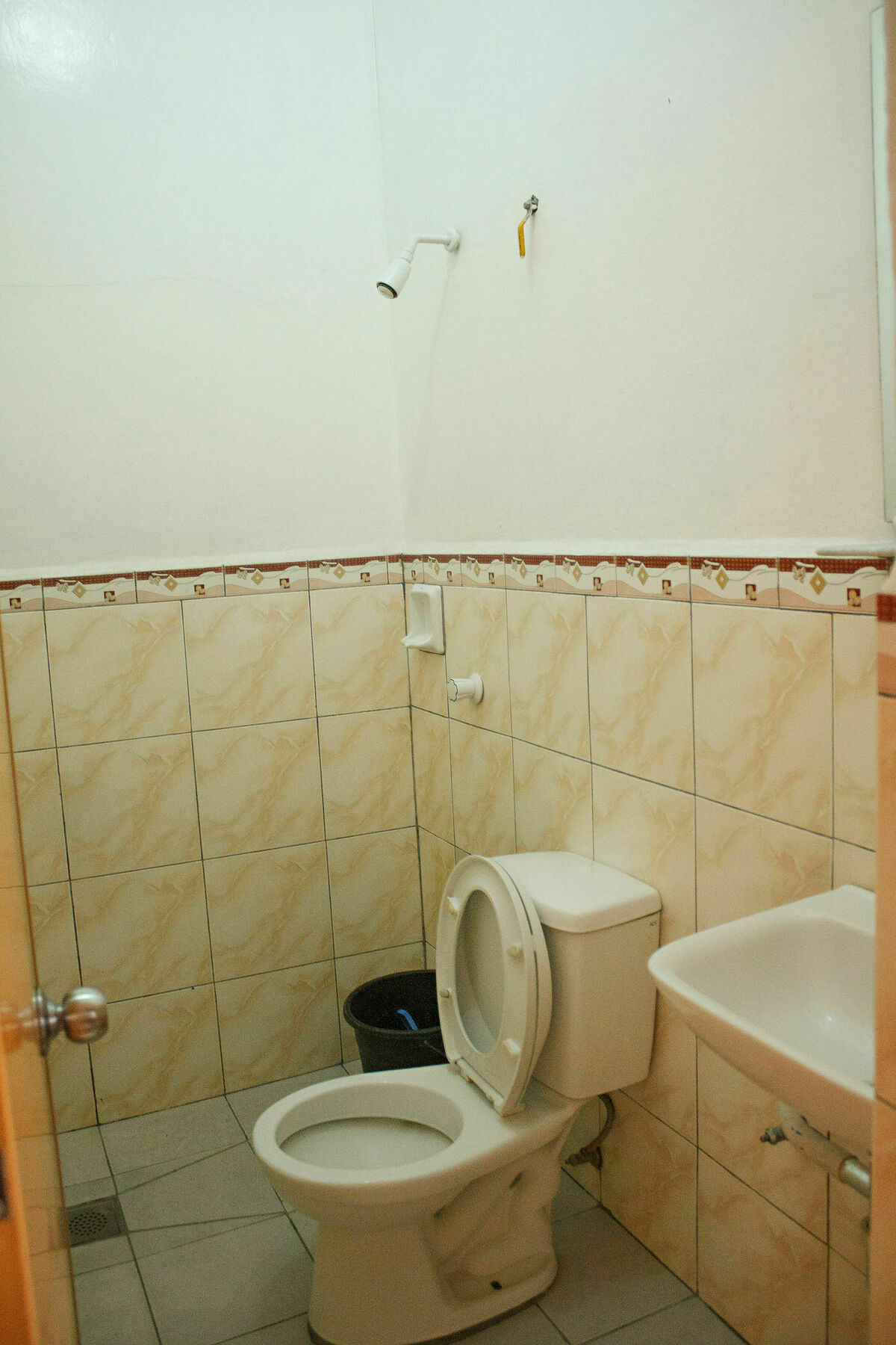 Gv Hotel - Ormoc Ngoại thất bức ảnh